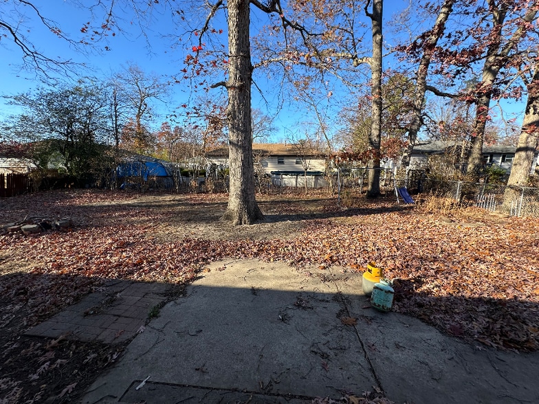 Building Photo - 150 Orange Ave