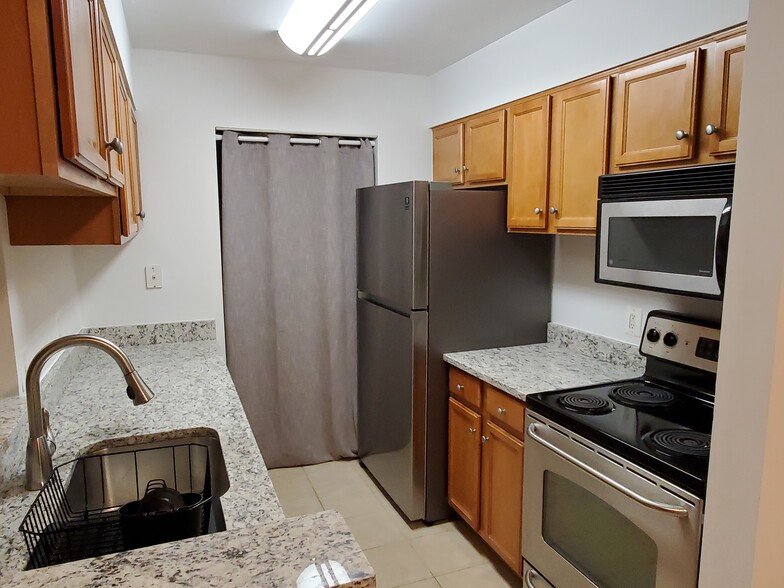 Primary Photo - 1781 Jonathan Way Unit H