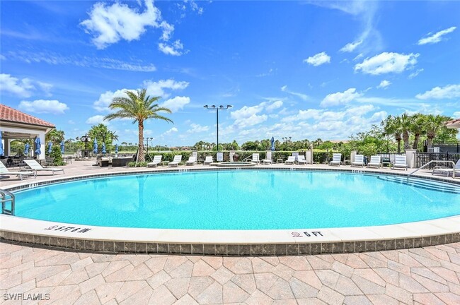 Building Photo - 12237 Toscana Way