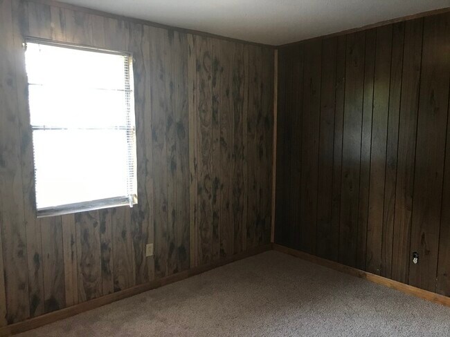 Building Photo - 2208 Boykin Road - House for Rent!