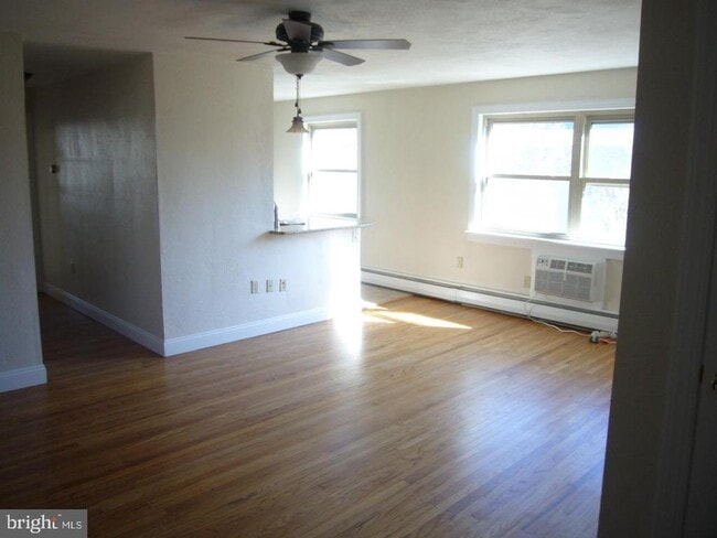 Building Photo - 231 Sharpless St