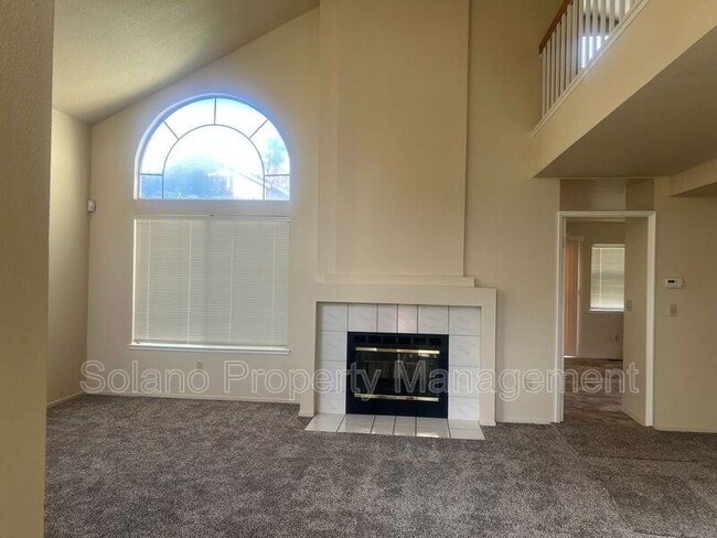 Building Photo - 411 Dickey Ct