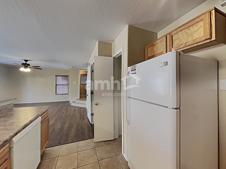 Building Photo - 22312 W La Pasada Blvd