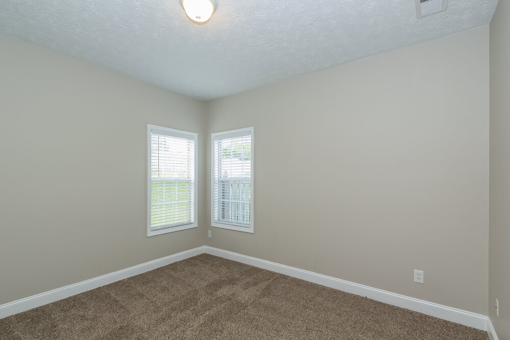 Building Photo - 370 Whitney Ln