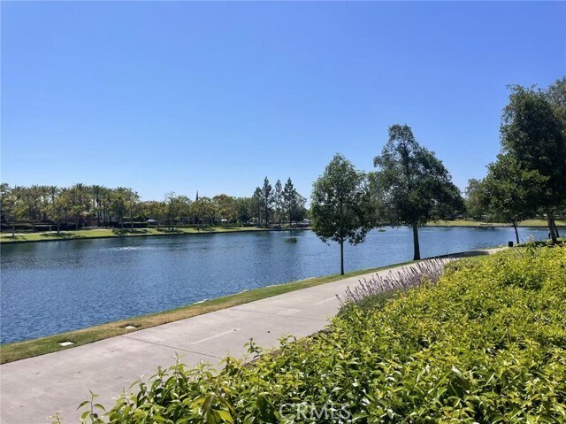 Building Photo - 63 Brisa Del Lago