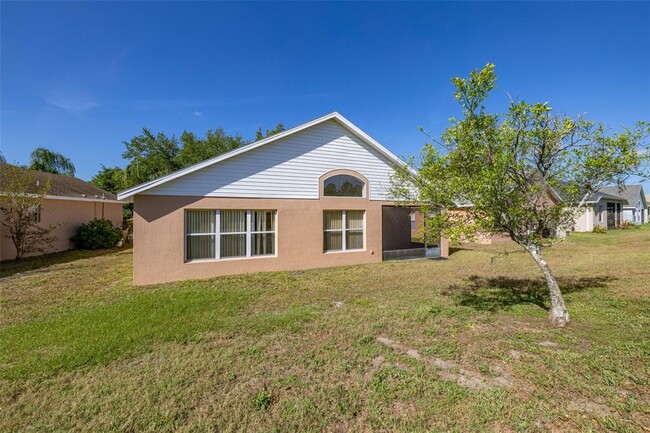 Building Photo - 3145 Stonehurst Cir