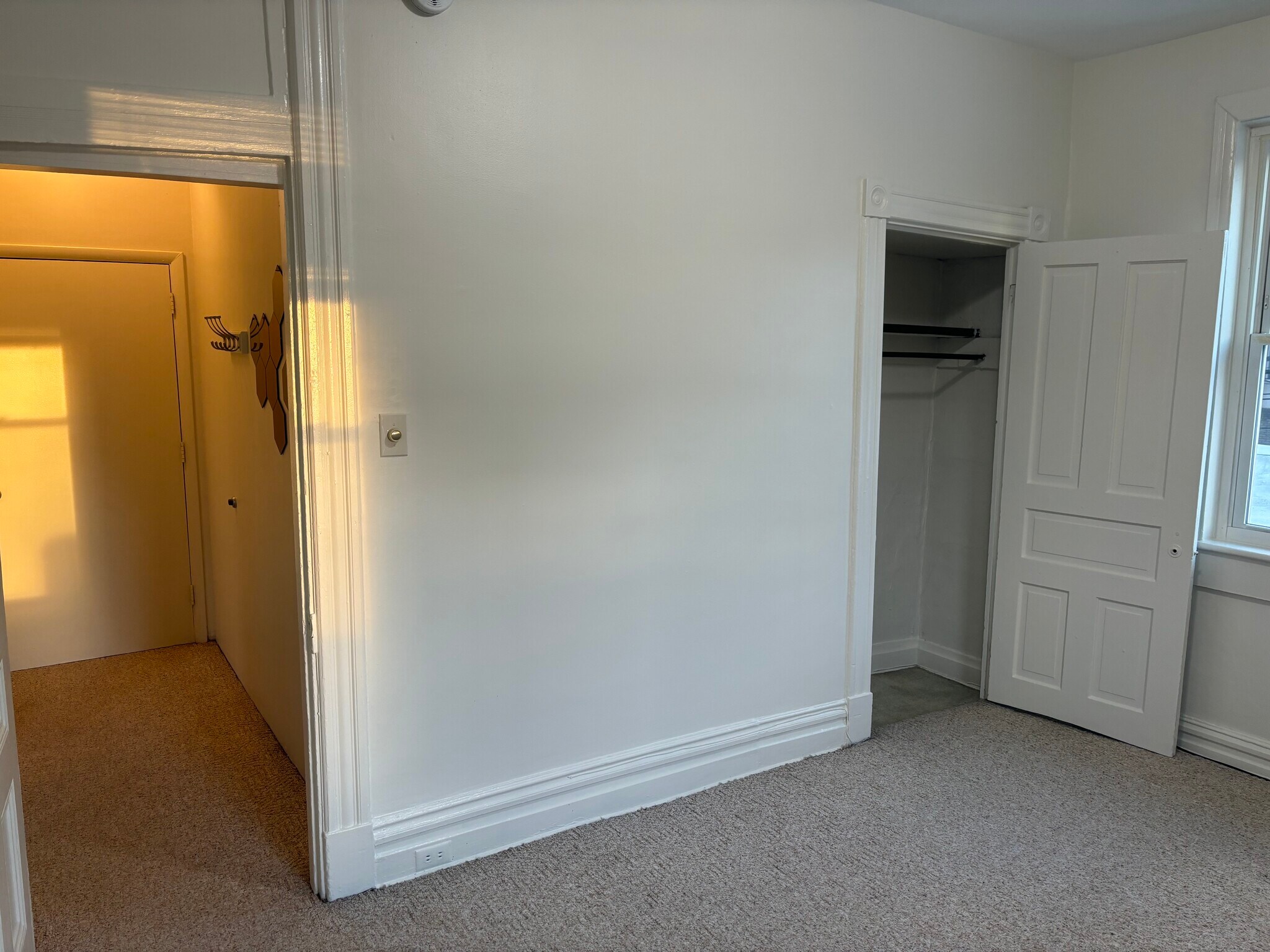 Bedroom - 525 Shady Ave
