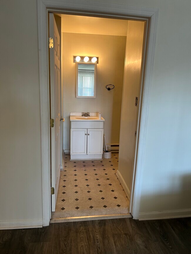 Bathroom - 518 N Black Horse Pike