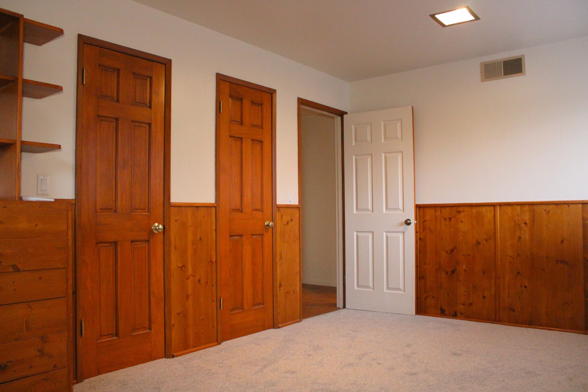 Building Photo - 1219 1st St