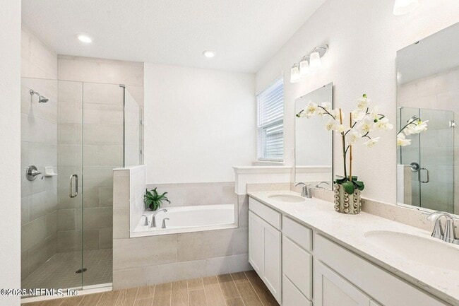 Building Photo - 2630 Seasons Rd