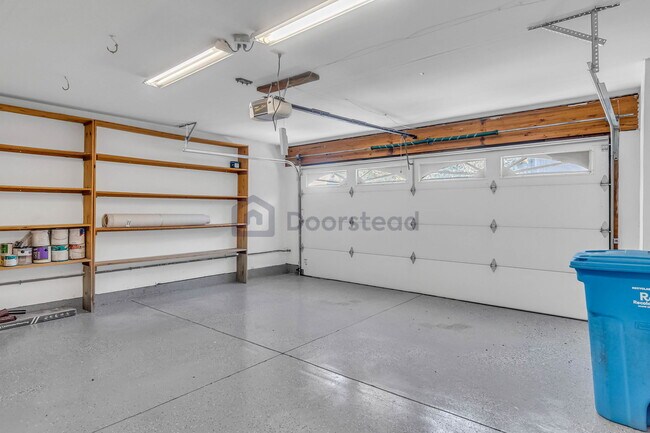 Building Photo - 1362 Casa Ct