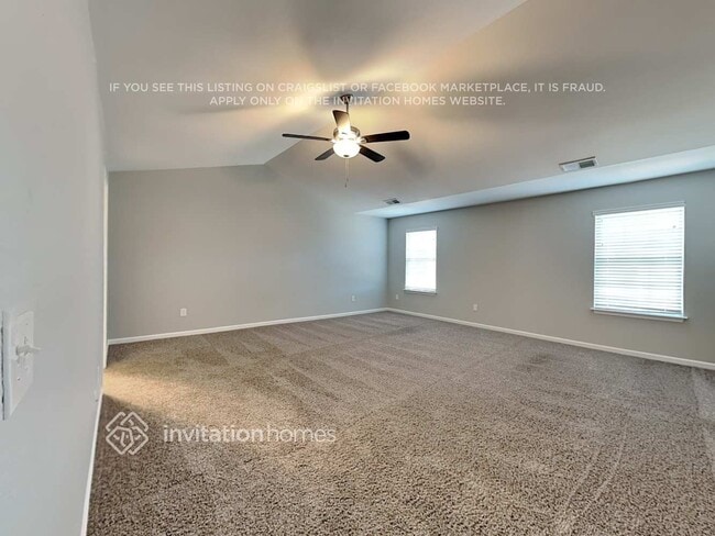 Building Photo - 1920 Northrop Dr