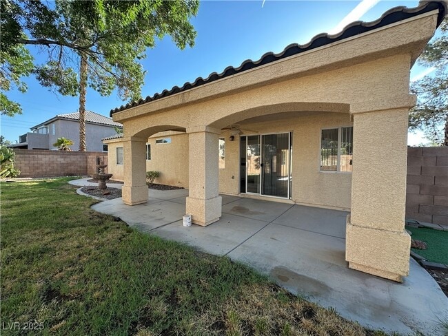 Building Photo - 2854 Cordillera Dr