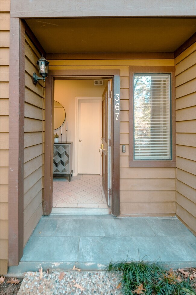 Building Photo - 11711 Memorial Dr