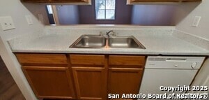 Building Photo - 538 Dukeway Dr