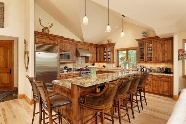 Building Photo - 121 Ridge Rd