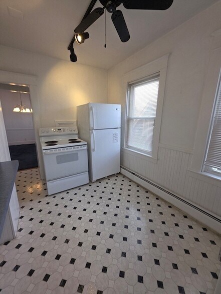 Building Photo - 25 Fayette Pl