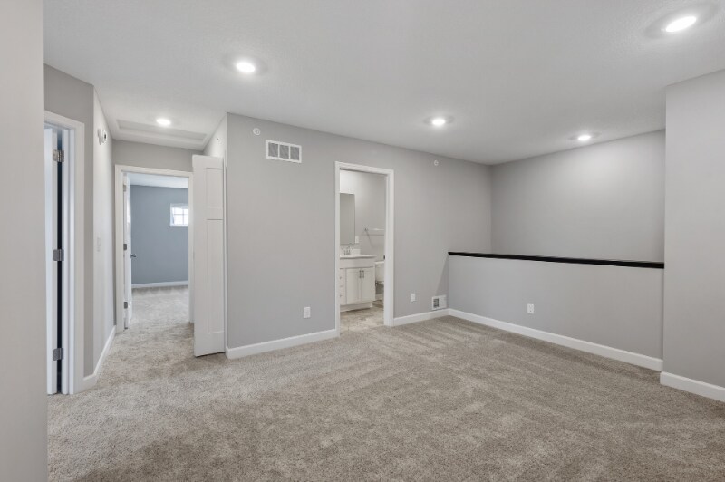 Building Photo - 3022 Hemlock St