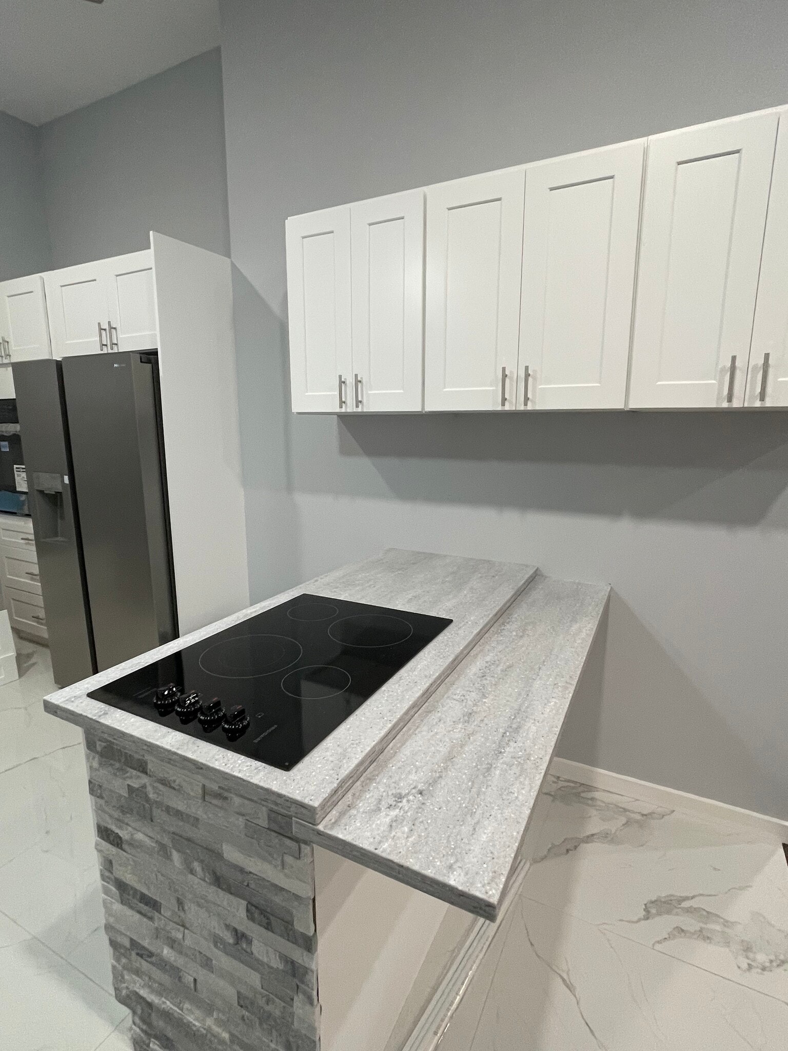 Building Photo - 66 Cedar Oaks Ave