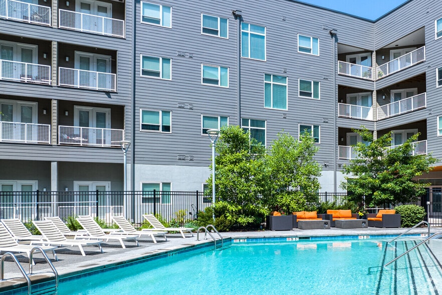 Primary Photo - Gallerie Apartments