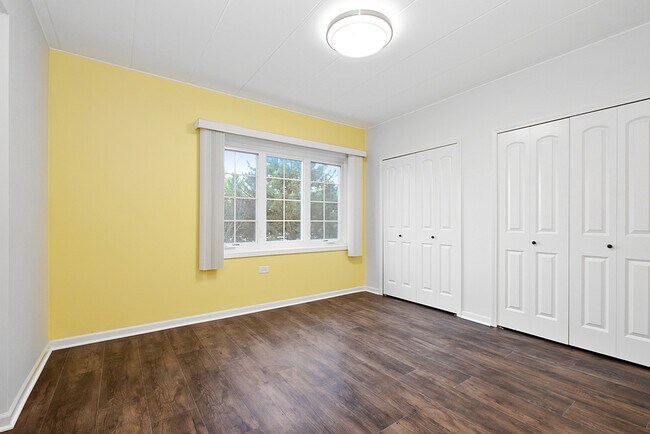 Building Photo - 14130 Sheffield Dr