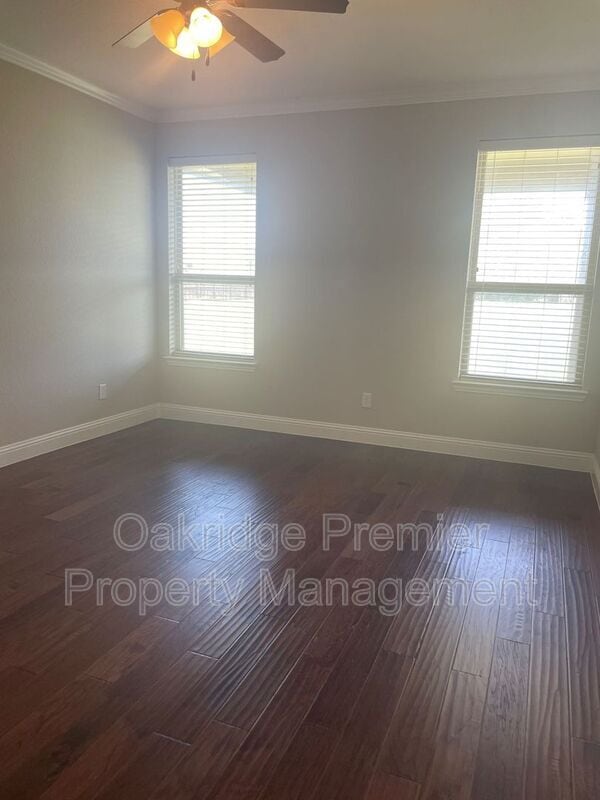 Building Photo - 811 Blue Quail Dr
