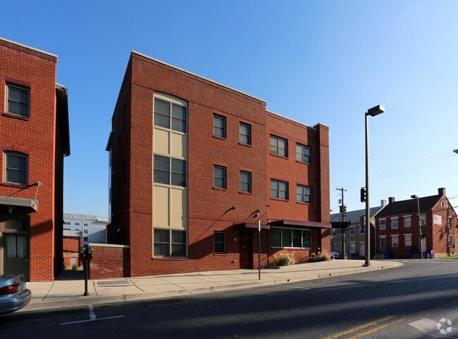 E. South St Building - North Market - South Carroll Apartments