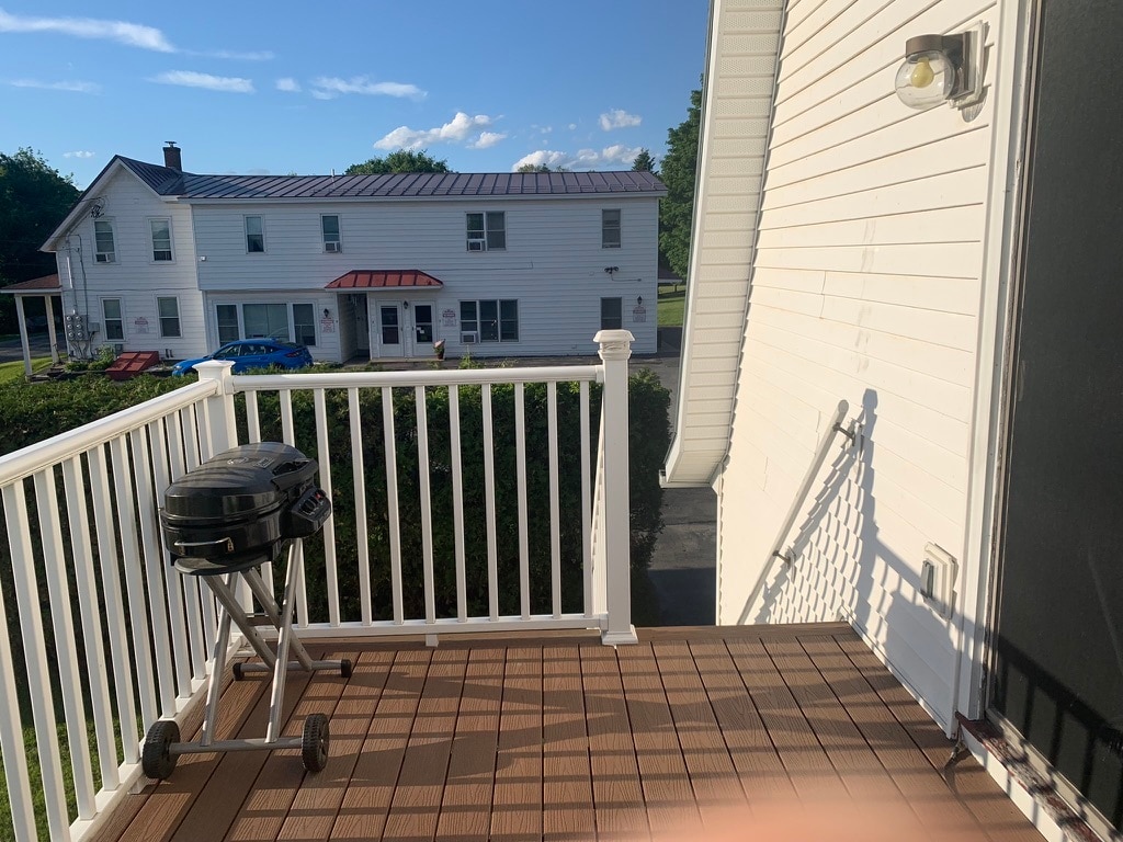 Building Photo - 796 S Barre Rd