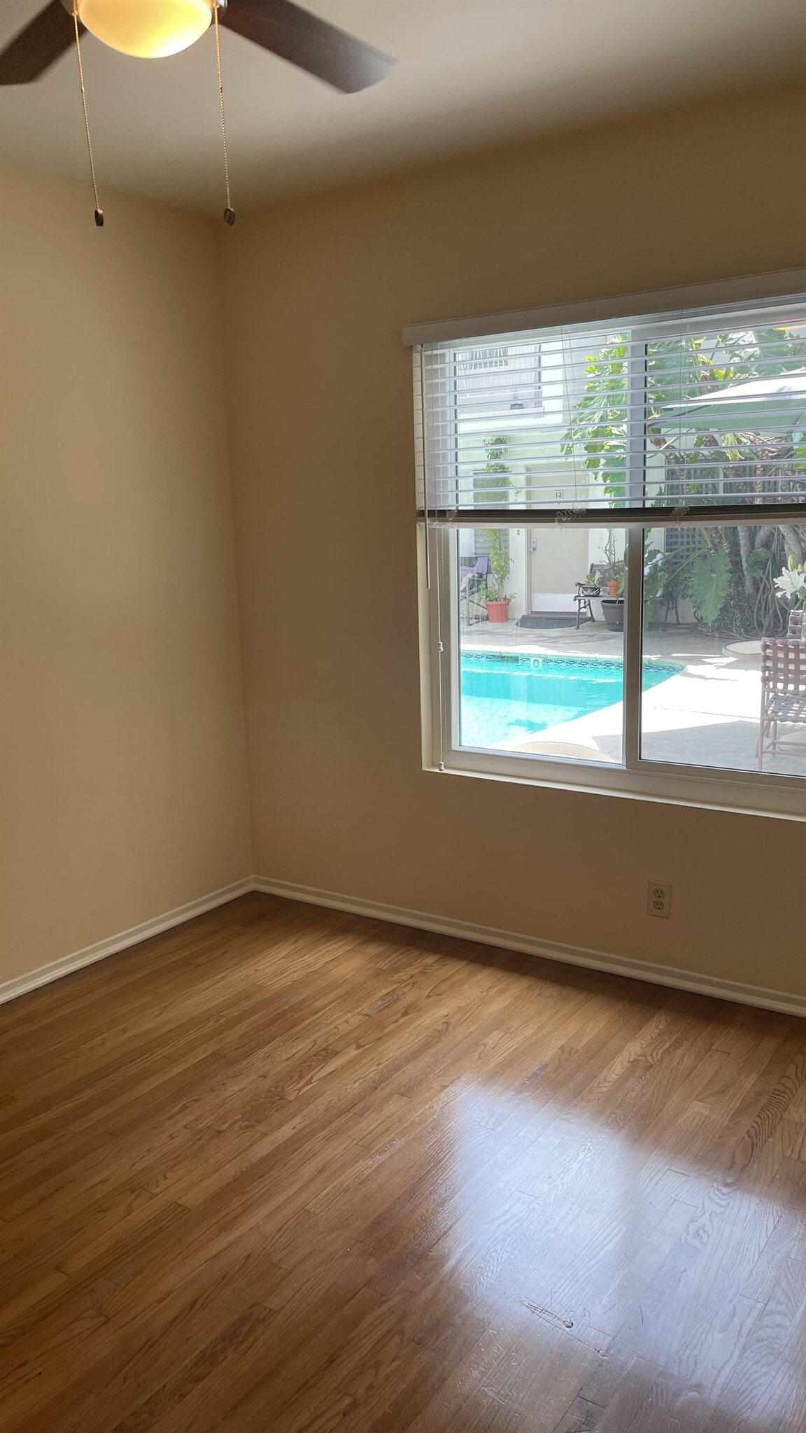 Building Photo - 3355 Manning Ave