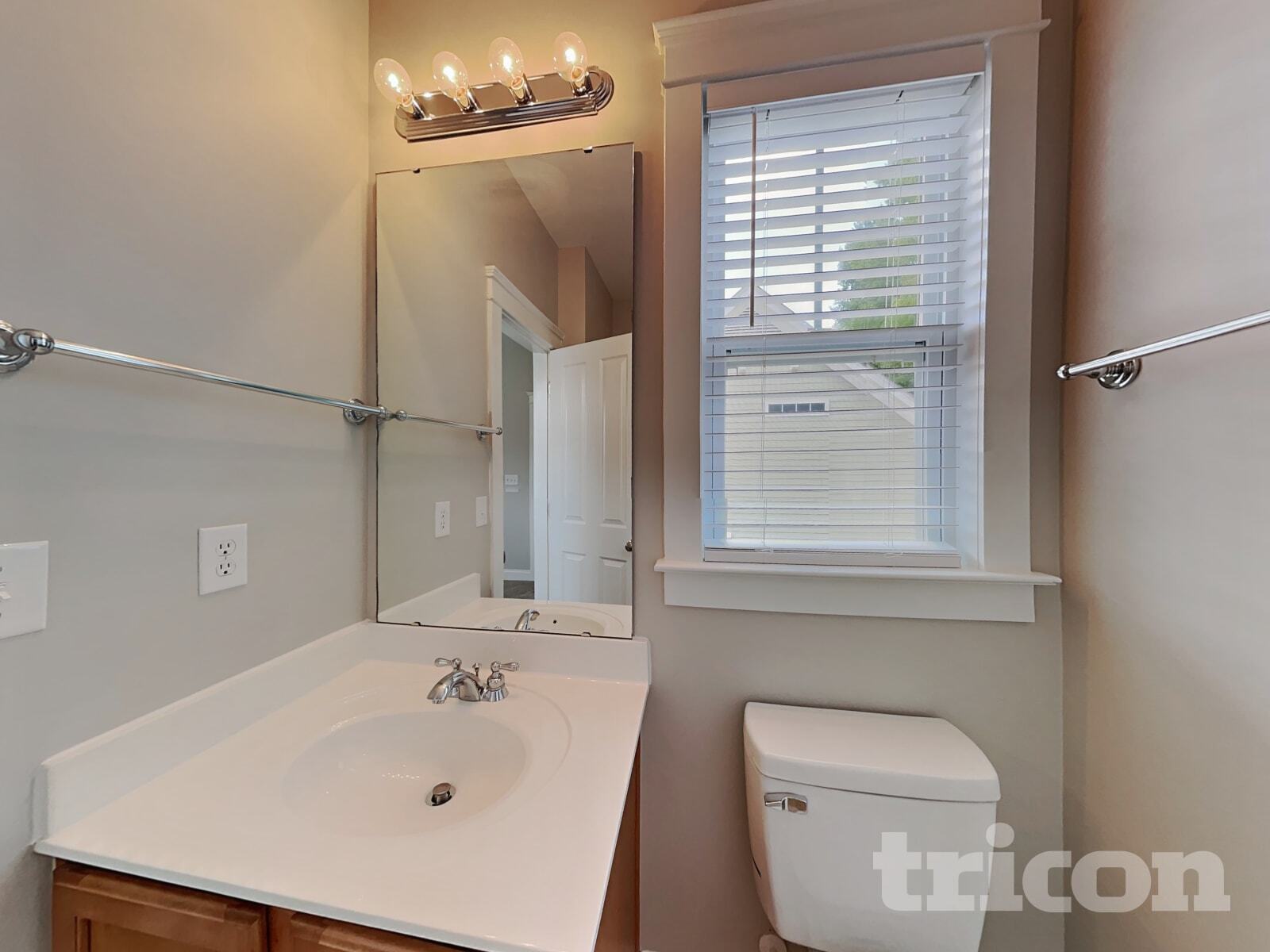 Building Photo - 13825 Connell Green Dr