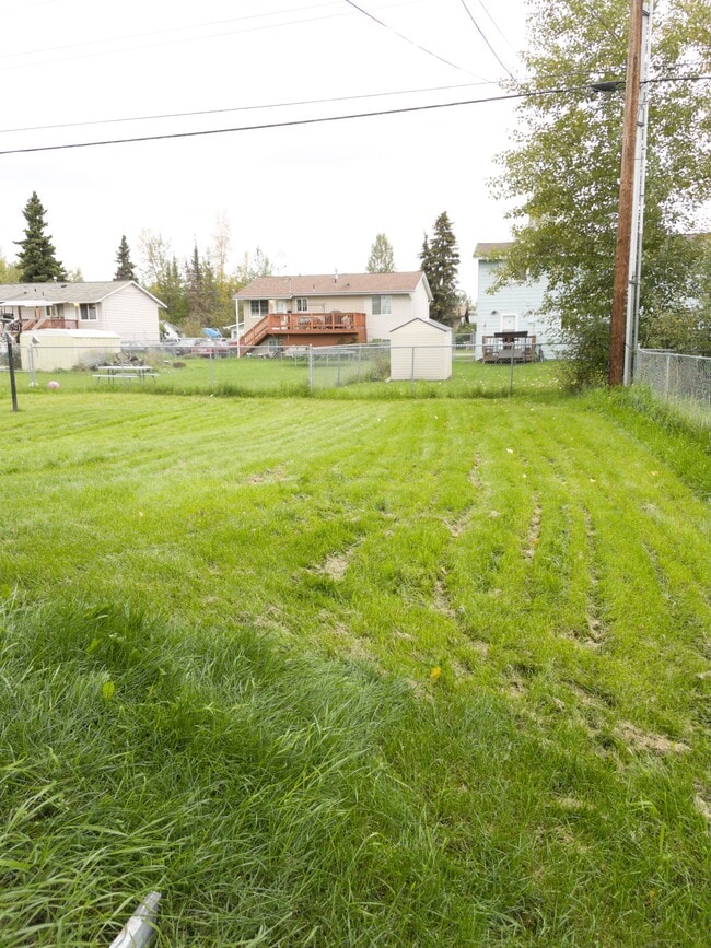 Back Yard - 6613 E 10th Ave