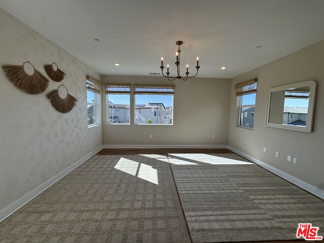 Building Photo - 406 Clipper