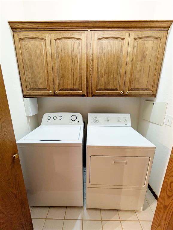 Building Photo - 12327 Greenlea Chase W