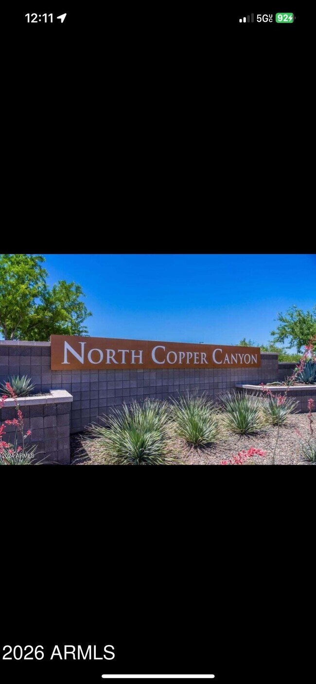 Building Photo - 18140 W Daley Ln