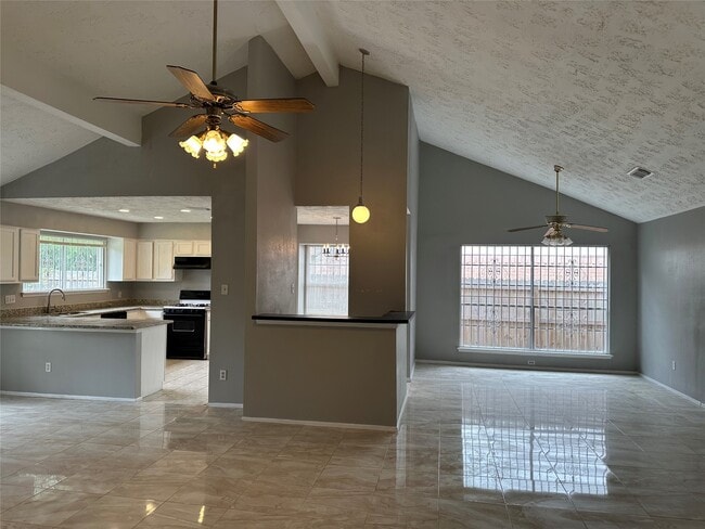 Building Photo - 14803 Wind Cave Ln