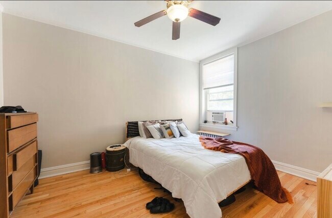 Building Photo - 2253 N Spaulding Ave