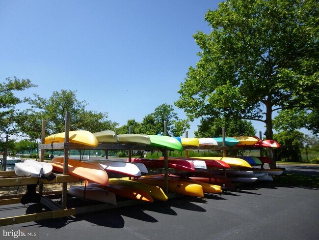 Building Photo - 110 Oyster Cove Dr