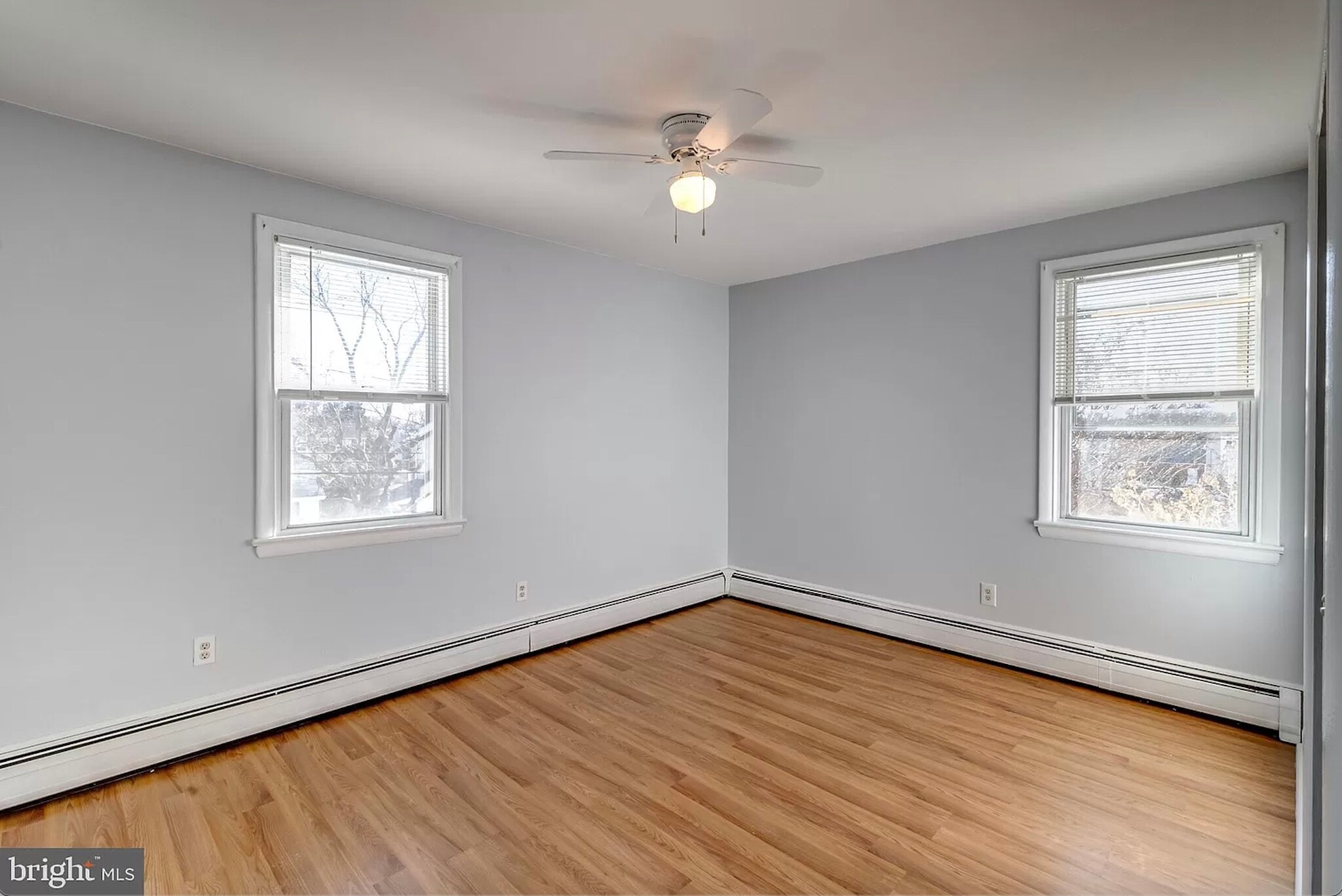 Building Photo - 6729 Youngstown Ave