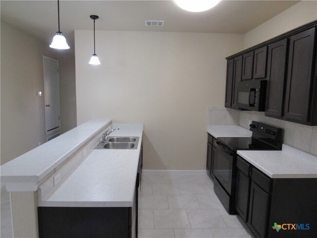 Building Photo - 1108 Stealth Ln