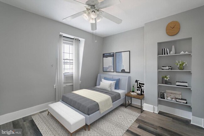 Building Photo - 1933 Spring Garden St