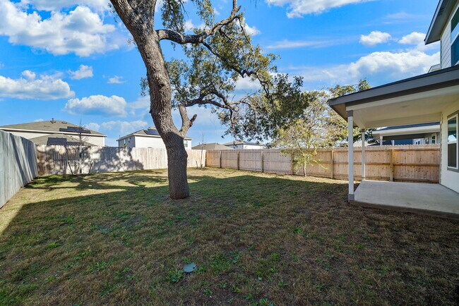 Building Photo - 13721 Crossbow Rdg