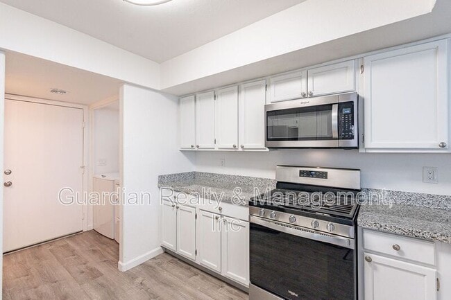 Building Photo - 2343 W Desiree Ln