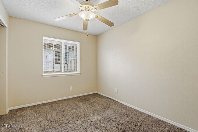 Building Photo - 2369 Joshua Louis Dr