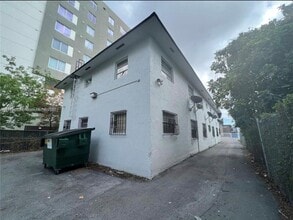 Building Photo - 661 NW 1st St