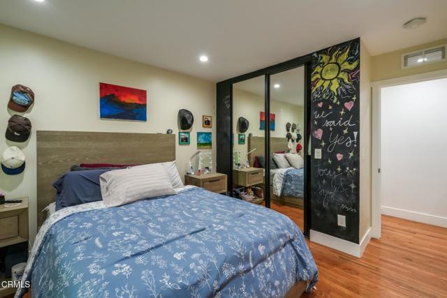 Building Photo - 4703 Oakwood Ave