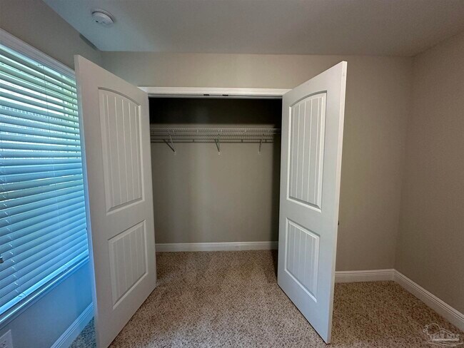Building Photo - 5762 Dunridge Drive