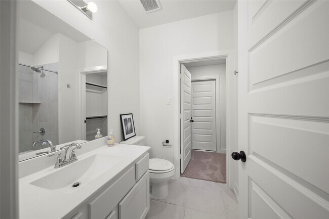 Building Photo - 3125 Stingray Cv Dr