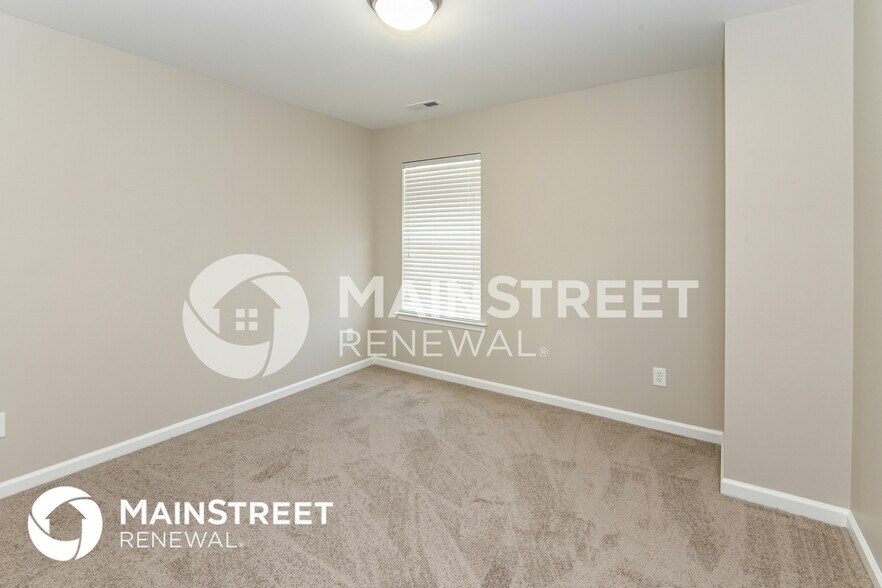 Building Photo - 710 Byrum Way St