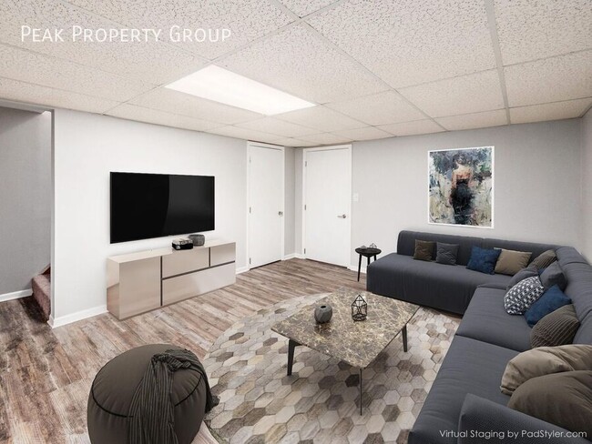 Building Photo - 4507 Westborough Dr W