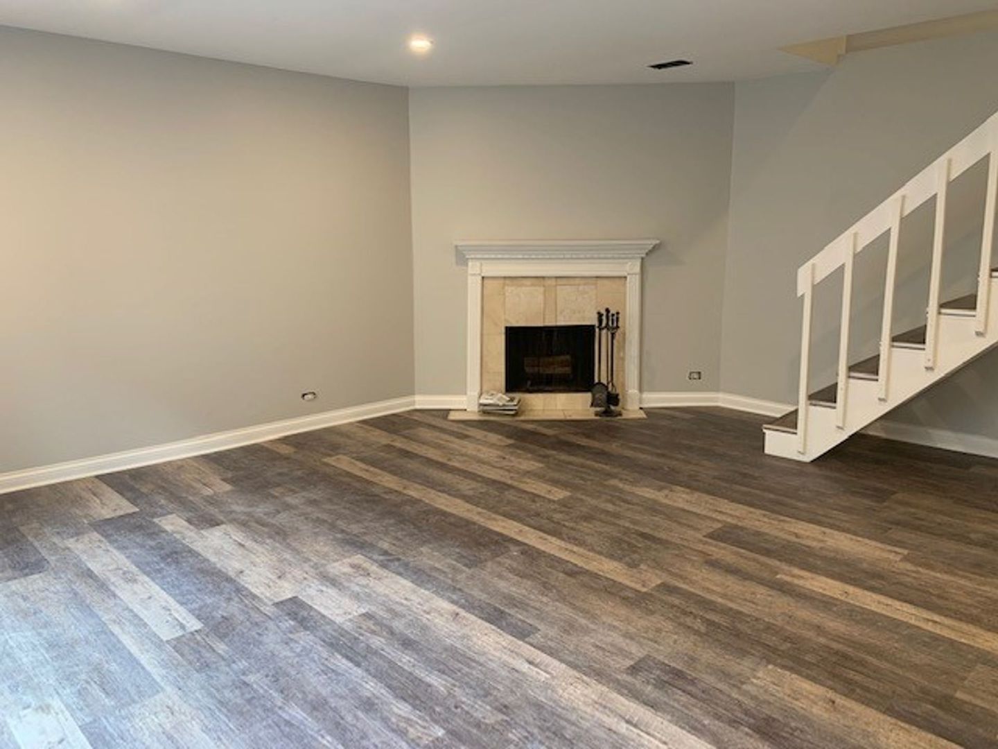 Building Photo - 744 W Gordon Ter